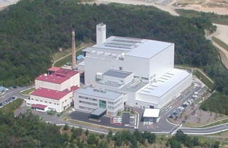 写真：新旧焼却場