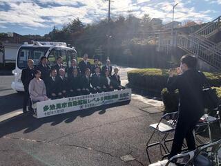 写真：ホワイトタウンバス停付近2