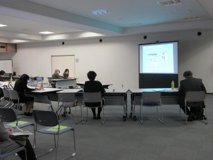 写真：審査会の様子