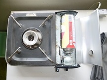 写真：カセットコンロ