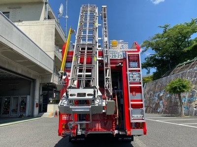 写真：多治見南2号車後方4