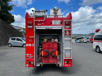 写真：多治見南3号車後方2