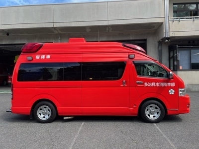 写真：指揮車右側