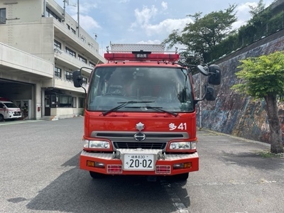 写真：旧救助工作車正面