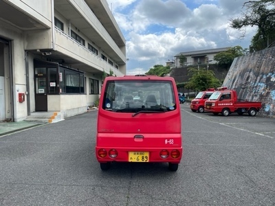 写真：支援車後方