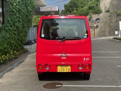 写真：査察車後方