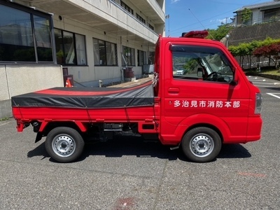 写真：軽トラック右側