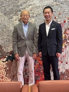 写真：シニアサッカー大会選手　表敬訪問