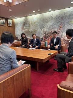 写真：明治安田名古屋本部長と面談