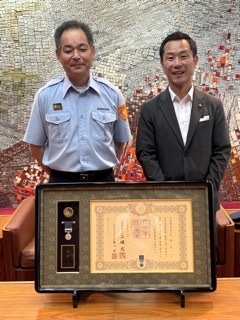 写真：多治見市消防団員　叙勲報告