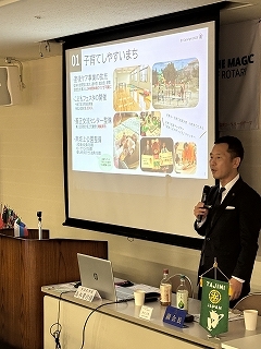 写真：リバーサイドロータリークラブ卓話