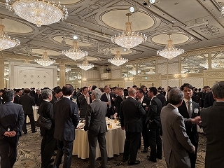 写真：中部大学　第37期幸友会1