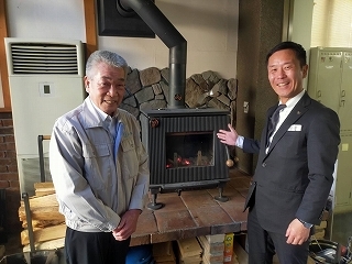 写真：訪問（株式会社岡本）