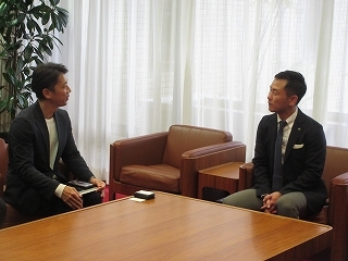 写真：面談（管理職向けDXマインド醸成研修講師）