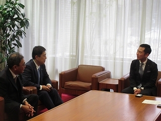 写真：面談（名古屋市長ら）