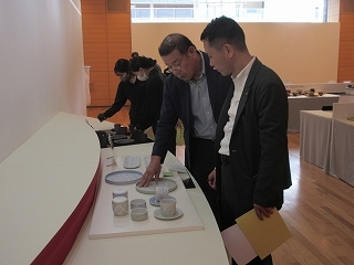 写真：2024美濃焼新作展示会