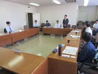 写真：第1回多治見市行政改革懇談会