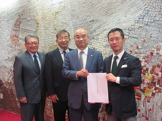 写真：一般社団法人多治見法人会から提言書受理