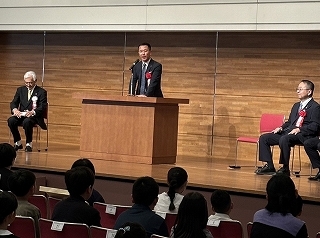 写真：多治見市発明くふう展表彰式