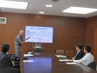 写真：面談（多治見市民病院長ら）