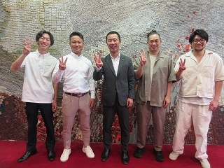 写真：三十路式実行委員会の決意表明