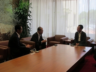 写真：面談（名鉄観光サービス株式会社取締役社長ら）