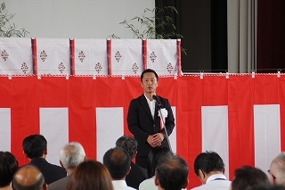 写真：笠原小中学校建設工事起工式