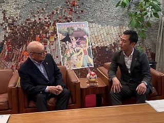 写真：グローバル・メディアネットワークインタビュー