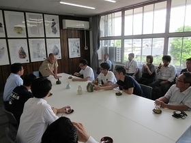 写真：東海若手市長の会視察研修1