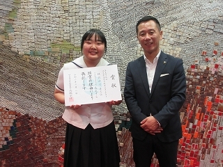 写真：表敬訪問（第71回NHK杯全国高校放送コンテスト出場者）