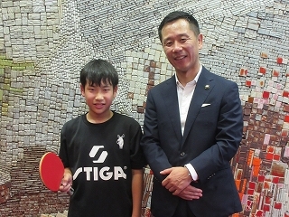 写真：表敬訪問（第28回日韓青少年夏季スポーツ交流出場者）