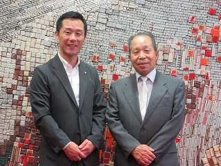 写真：表敬訪問（旭日双光章受章者）