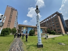 写真：景徳鎮陶瓷大学、景徳鎮国際陶芸ビエンナーレ視察3