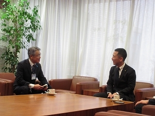 写真：面談（可児市副市長）