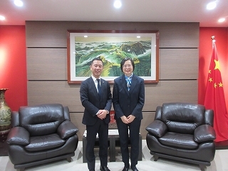 写真：訪問（中国駐名古屋総領事）