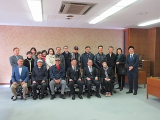 写真：面談（全龍福氏ら視察団）