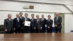 写真:東濃西部都市間連絡道路建設推進協議会の要望活動4