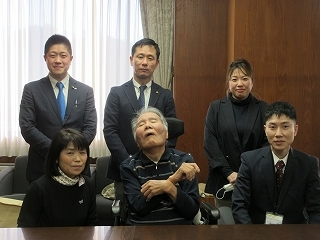 写真:新規団体発足報告