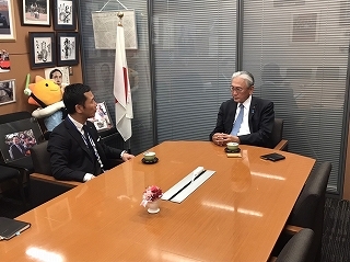 写真：訪問（古屋圭司衆議院議員）