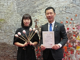 写真：表敬訪問（第6回東京マリンバコンクール入賞者）