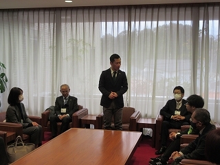 写真：1月18日能登半島地震被災者支援派遣者を激励