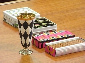 写真：シェ・シバタと東金聖コラボ商品