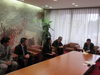 写真：面談（中部実業団陸上競技連盟理事長）