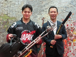 写真：表敬訪問（パラアイスホッケー世界選手権出場者）