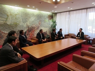 写真：面談（多治見市管工事組合）