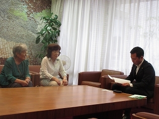 写真：面談（岐阜県東濃書作家協会）