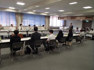 写真:第1回市民委員会