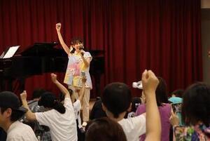 写真：あつこおねえさんとわくわくおんがくタイム1