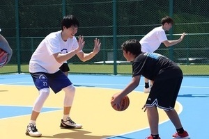 写真：TYKスポーツパーク　バスケットボール教室の様子