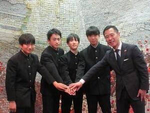 写真：中学生ソフトテニス全国大会出場報告